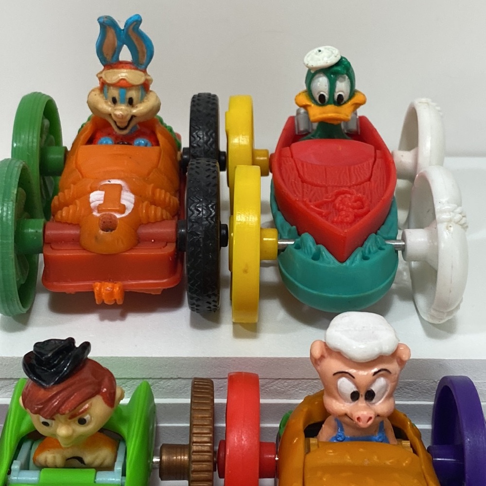 1990 TINY TOON ADVENTURES FLIP CAR - Picture 13 of 15
